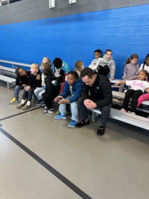 SHARE THE LOVE (BOYS AND GIRLS CLUB)