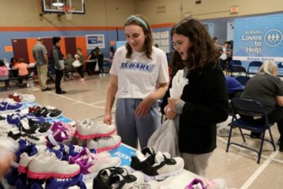Reliable Subaru delivers 504 new shoes to students at Westport Elementary in partnership with UWO