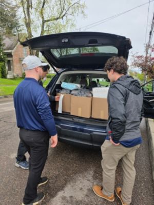 Neighbors Helping Neighbors: Delivering More Than a Donation Through Share the Love