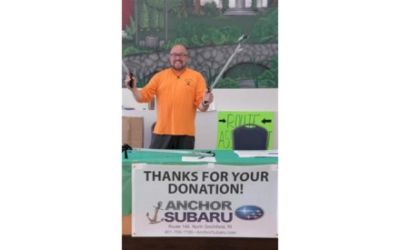 Donated grabbers aid in town clean up event