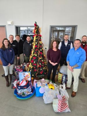 Spreading Warmth and Holiday Cheer to Families in Need