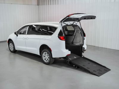 Celebrating a New Chapter: A Heartfelt Thank You to Sommer’s Subaru of Mequon, WI