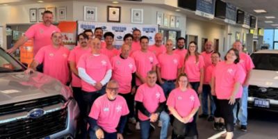 Lester Glenn Subaru Supports Breast Cancer Awareness Through the Subaru Love Promise