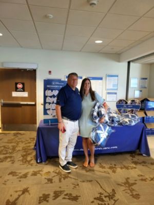 Dutch Miller Subaru Passes Out Blankets to Cancer Patients