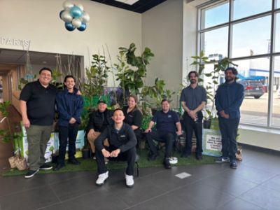Arbor Day Tree Distribution At Subaru Santa Monica