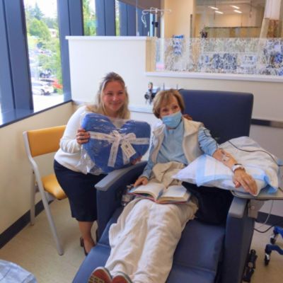 Spreading Warmth and Hope: Walker’s Renton Subaru Donates 80 Blankets to Valley Medical Center