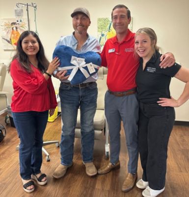 Blanket Delivery to Texas Oncology