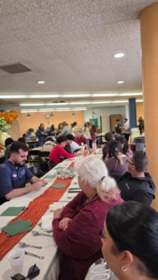 Tucson Subaru Attends Cholla High School’s Youth On Their Own Thanksgiving Celebration