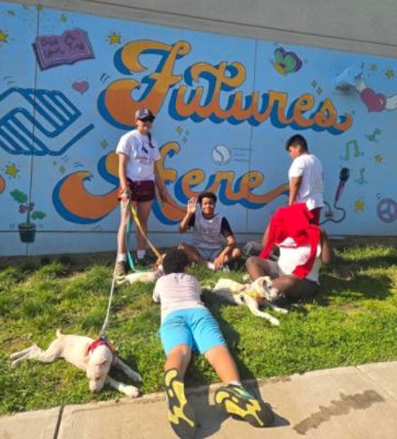 Subaru Stamford Shares the Love with Lucky Dog Refuge for the Third Year! 