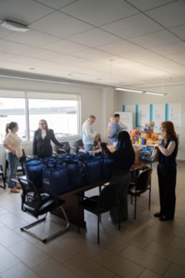 Lunch Packing with BetterALife