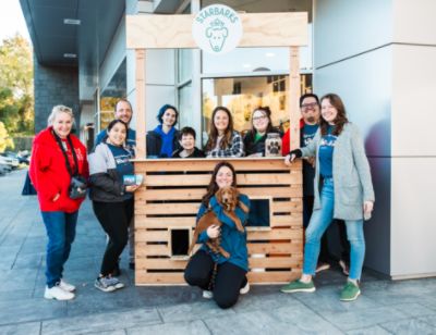Fitzgerald Loves Pets...WITH Starbucks!