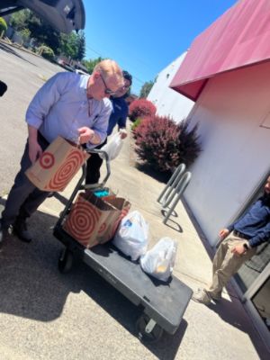 Royal Moore feeding Hillsboro families