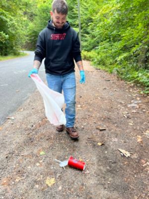 Subaru Loves the Earth - Connecticut Coastal Cleanup