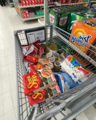 Thanksgiving food drive