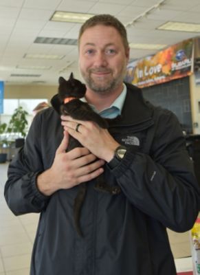 Twin City helps make Subaru Loves Pets month a huge success!