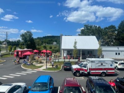 Mitchell Subaru Hosts Pet Adoption with Dog Star Resuce