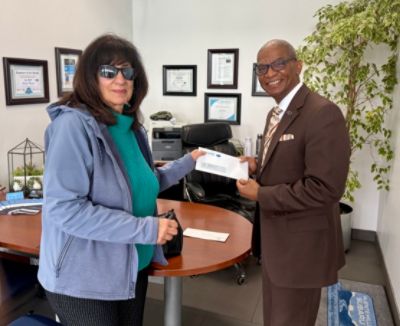 Shelter's Right Hand Stepping Out Against Domestic Violence 5K Walk