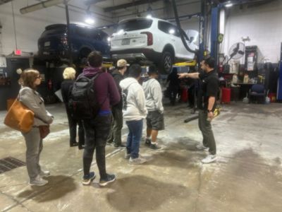 Dulles Subaru Host Loudoun County Highschoolers