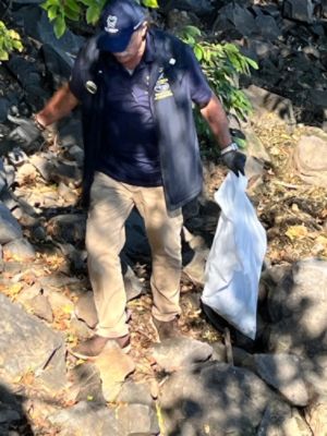 Bertera Subaru of Hartford Cleans Up Charter Oak Landing! 