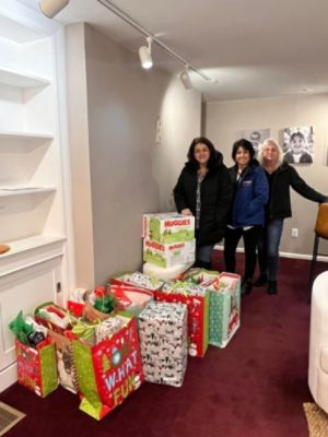 Jenkins Subaru Donates presents