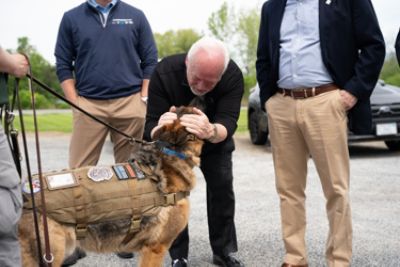 Healing Through Companionship: Supporting Vermont Paws & Boots in the Subaru Share the Love® Event