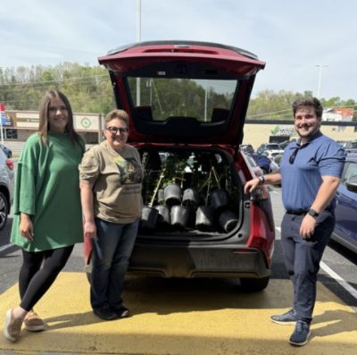 Wallace Subaru of Johnson City continues support of community