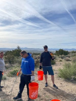 Lithia Reno Subaru Cleans up Trash in Sun Valley Community 