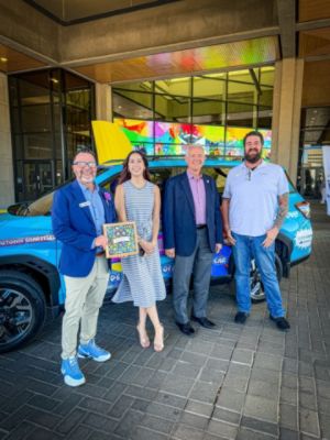 Youth On Their Own Honors Tucson Subaru With The Ann Young Advocate for Youth Award