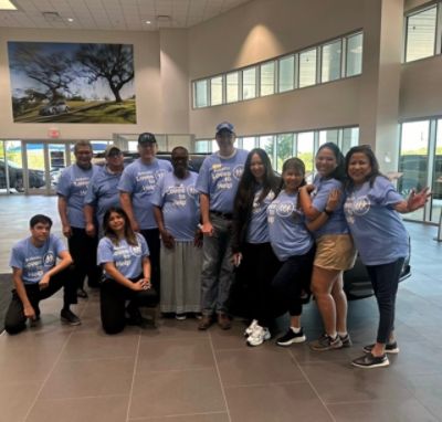 Gillman Subaru Volunteers at the Food Bank