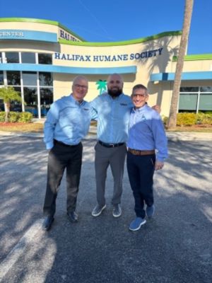Subaru of Daytona Partners with Halifax Humane Society to Make a Difference