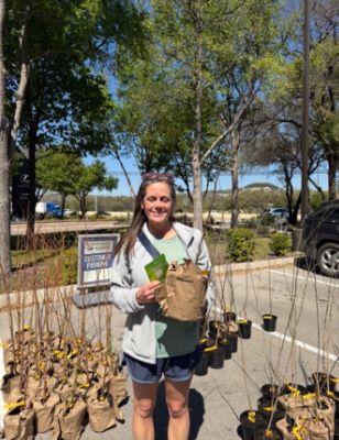 Subaru Dominion loves the Earth!