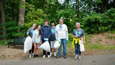 Save the Sound cleanup at Hanover Pond