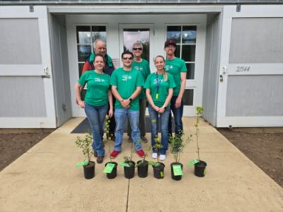 Subaru of Sterling's Arbor Day Event