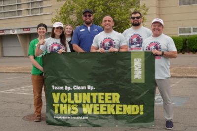 Earth Day Clean Up in the Heart of Arkansas