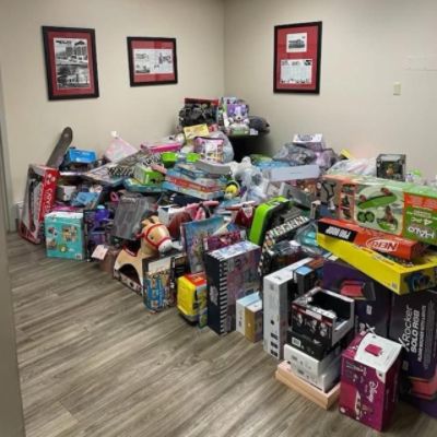 Angels With Santa Sponsored by Phil Meador Subaru