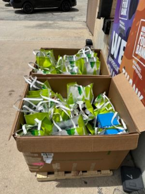 Subaru Loves to Help® Food Drive