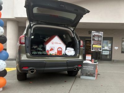 Subaru Loves Pets at Spokane Humane Society