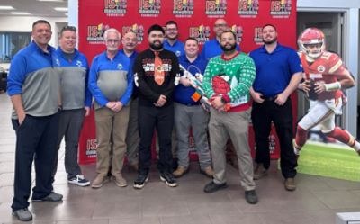 Van Subaru partners with 15 and the Mahomies Foundation for the Share the Love Event Hometown Pick