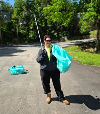 Dutch Miller Subaru Helps Take Out the Trash