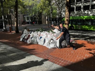 Subaru of Portland makes Portland shine bright with SOLVE!