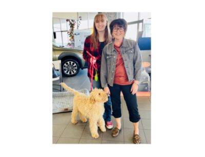 Subaru Loves Pets in the Gorge!