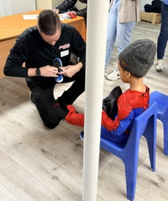 AutoFair Subaru Gifts Shoes to Princesses and Super Heroes!