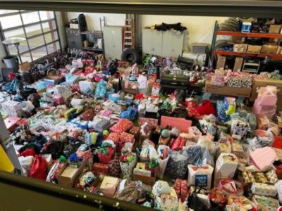 Christmas Babies: Bringing Hope to Children Through the Power of Community