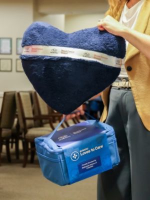 McDaniels Subaru of Columbia Delivers Comfort to Cancer Patients
