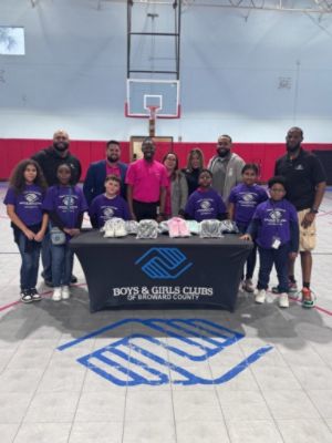 Subaru of North Miami Teams Up to Support Local Community