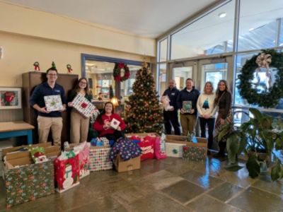 Spreading Holiday Joy Through the Subaru Love Promise
