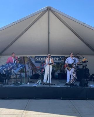 Sommer's Subaru helps community bloom