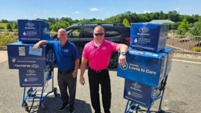 Donates to Caner Patients