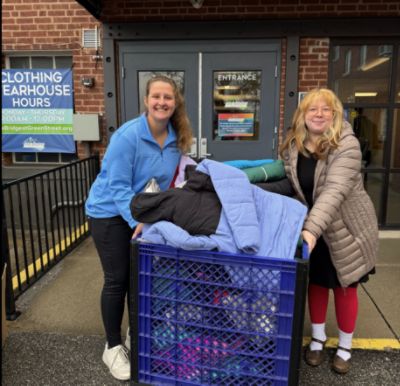 When the Cold Hits, Community Rises