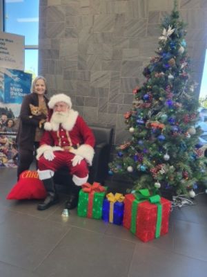 Santa Photos with South Lake Animal League!